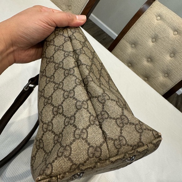 Authentic Gucci Shoulder bag - Picture 6 of 16
